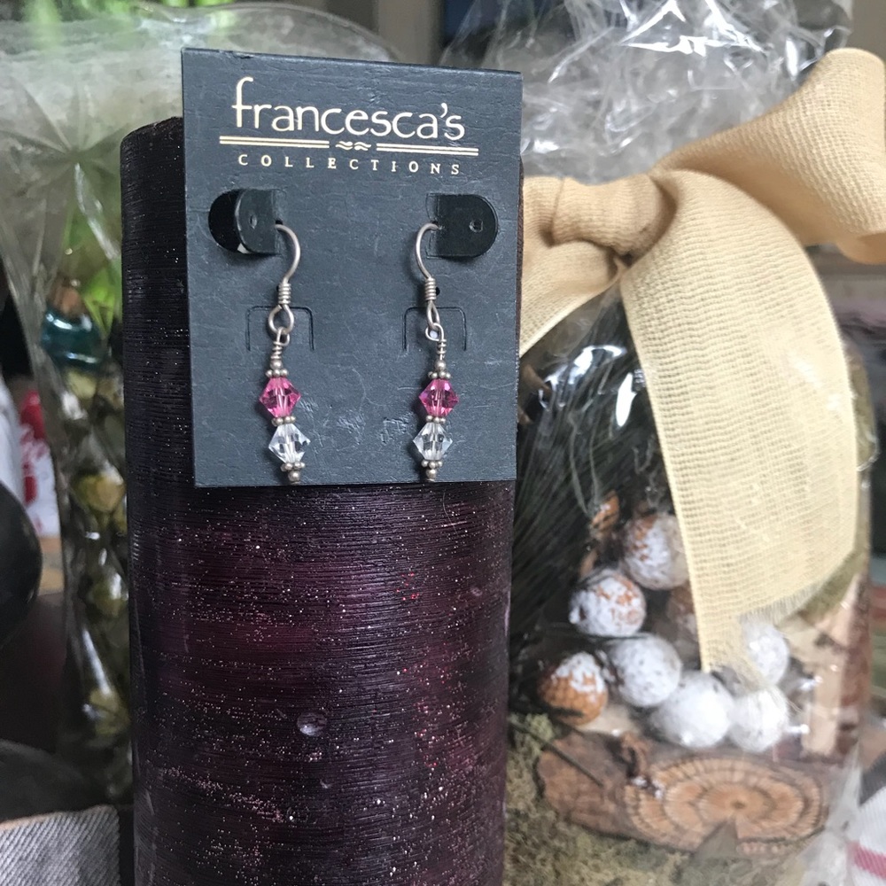 NWT SILVER TONE EARRINGS